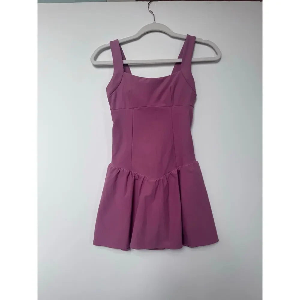 alo pink dress Airbrush Streamlined NWT Sweet skimming silhouette and a V Alo Yoga | New, limited